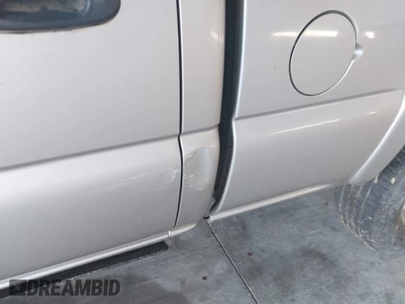 ✅ 2006 Chevrolet Silverado 2500HD LT1 • VIN: 1GCHK23U06F103383 • Лот: 43121005. Опубликован ранее на IAAI с пробегом 302 231 миль. Бесплатный доступ к архиву аукционных продаж из США и подробный отчёт об истории автомобиля на DreamBid. Изображение 6.