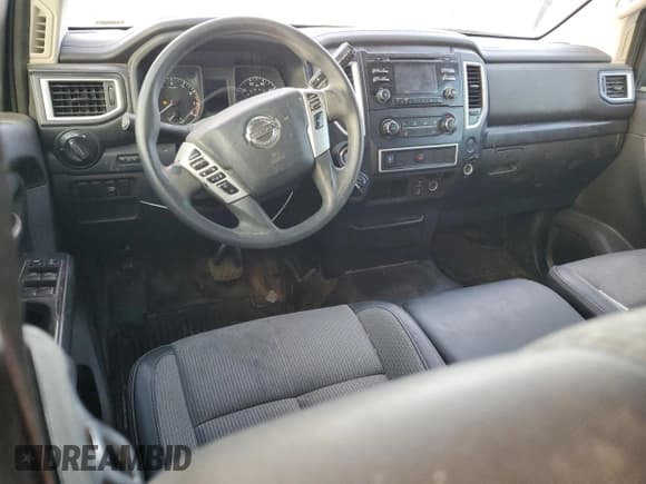 ✅ 2018 Nissan Titan S • VIN: 1N6AA1EJ9JN507053 • Лот: 88722085. Опубликован ранее на Copart с пробегом 158 949 миль. Бесплатный доступ к архиву аукционных продаж из США и подробный отчёт об истории автомобиля на DreamBid. Изображение 8.