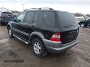 ✅ 1998 Mercedes-Benz M 320/430/500 • VIN: 4JGAB54EXWA012141 • Lot: 43884204. Listed on IAAI with 250,945 mi. Free auction sales archive from the USA and detailed vehicle history report at DreamBid. Image 3.