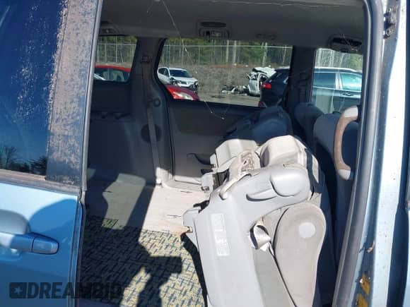 2009 Toyota Sienna LE with VIN 5TDBK23C39S024694, listed as a IAAI auction lot 41832339 with Not provided miles and . Bid and sale history available at DreamBid. Image 8.