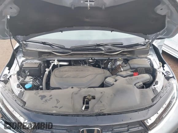 ✅ 2025 Honda Odyssey EX-L • VIN: 5FNRL6H66SB078989 • Lot: 43745119. Listed on IAAI with 10,443 mi. Free auction sales archive from the USA and detailed vehicle history report at DreamBid. Image 10.