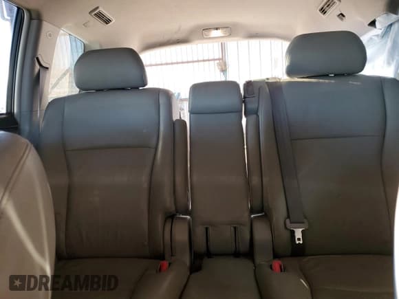 ✅ 2010 Toyota Highlander Limited • VIN: JTEJW3EHXA2047671 • Lot: 83757775. Wystawiony na Copart z przebiegiem 129 317 mil. Bezpłatny archiwum sprzedaży aukcyjnych z USA i szczegółowy raport historii pojazdu na DreamBid. Zdjęcie 10.