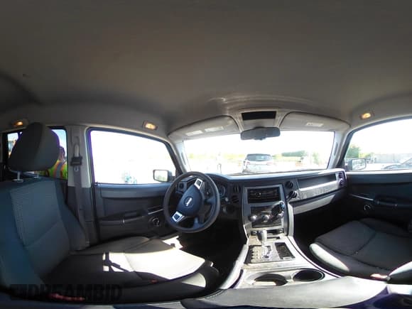 ✅ 2010 Jeep Commander Sport • VIN: 1J4RG4GK2AC118126 • Lot: 42345486. Listed on IAAI with 154,376 mi. Free auction sales archive from the USA and detailed vehicle history report at DreamBid. Image 19.