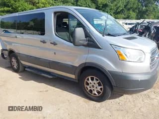 ✅ 2015 Ford Transit XL • VIN: 1FMZK1YM1FKB06349 • Lot: 42756713. Wystawiony na IAAI z przebiegiem 107 875 mil. Bezpłatny archiwum sprzedaży aukcyjnych z USA i szczegółowy raport historii pojazdu na DreamBid. Zdjęcie 1.