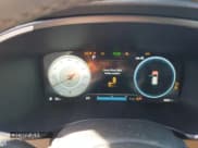 ✅ 2023 Hyundai Santa Fe SEL • VIN: 5NMS3DAJ9PH563329 • Lot: 41374514. Wystawiony na Copart z przebiegiem 3 587 mil. Bezpłatny archiwum sprzedaży aukcyjnych z USA i szczegółowy raport historii pojazdu na DreamBid. Zdjęcie 9.