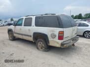 ✅ 2001 Chevrolet Suburban LT • VIN: 3GNGK26U31G109040 • Lot: 42614133. Listed on IAAI with 153,192 mi. Free auction sales archive from the USA and detailed vehicle history report at DreamBid. Image 3.