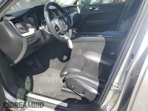✅ 2021 Volvo XC60 Inscription • VIN: YV4102RL4M1876001 • Lot: 70956585. Listed on Copart with Not provided. Free auction sales archive from the USA and detailed vehicle history report at DreamBid. Image 7.