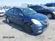 ✅ 2013 Nissan Versa S • VIN: 3N1CN7AP0DL890546 • Lot: 42864524. Listed on IAAI with 186,092 mi. Free auction sales archive from the USA and detailed vehicle history report at DreamBid. Image 1.