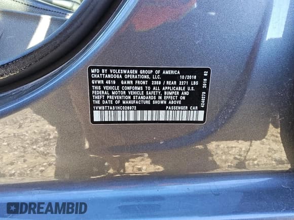 ✅ 2017 Volkswagen Passat SE • VIN: 1VWBT7A31HC026972 • Lot: 90874885. Listed on Copart with 101,675 mi. Free auction sales archive from the USA and detailed vehicle history report at DreamBid. Image 13.