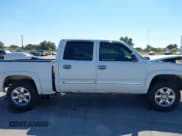 ✅ 2004 Chevrolet Silverado 1500 Z71 • VIN: 2GCEK13T141424177 • Lot: 43448148. Wystawiony na IAAI z przebiegiem 266 413 mil. Bezpłatny archiwum sprzedaży aukcyjnych z USA i szczegółowy raport historii pojazdu na DreamBid. Zdjęcie 14.