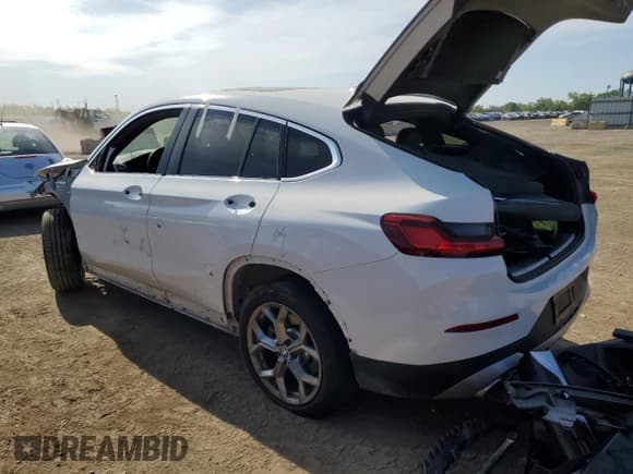 ✅ 2022 BMW X4 xDrive30i • VIN: 5UX33DT07N9N08538 • Lot: 51392403. Wystawiony na Copart z przebiegiem 17 070 mil. Bezpłatny archiwum sprzedaży aukcyjnych z USA i szczegółowy raport historii pojazdu na DreamBid. Zdjęcie 2.