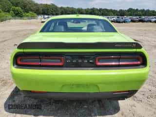 2023 Dodge Challenger R/T Scat Pack z VIN 2C3CDZFJ7PH527176, wystawiony jako Copart lot #62324595 z przebiegiem 11 299 mil mil oraz Szkoda całkowita • Salvage title. Historia ofert i sprzedaży dostępna na DreamBid. Obrazek 6.