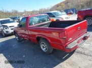 ✅ 2001 Chevrolet S-10 • VIN: 1GCCS145018257861 • Лот: 43582992. Опубликован ранее на IAAI с пробегом 294 941 миль. Бесплатный доступ к архиву аукционных продаж из США и подробный отчёт об истории автомобиля на DreamBid. Изображение 3.