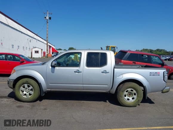 ✅ 2006 Nissan Frontier SE • VIN: 1N6AD07U36C468195 • Лот: 42408698. Опубликован ранее на IAAI с пробегом 192 721 миль. Бесплатный доступ к архиву аукционных продаж из США и подробный отчёт об истории автомобиля на DreamBid. Изображение 15.