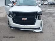 ✅ 2023 Cadillac Escalade 4WD Sport • VIN: 1GYS4EKL8PR373742 • Лот: 41109624. Опубликован ранее на IAAI с пробегом 15 776 миль. Бесплатный доступ к архиву аукционных продаж из США и подробный отчёт об истории автомобиля на DreamBid. Изображение 6.