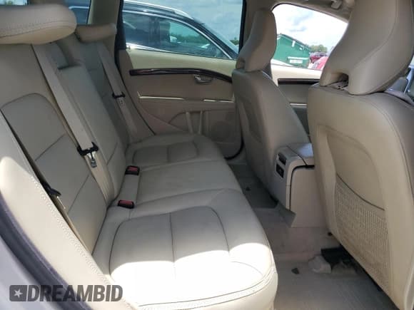 ✅ 2015 Volvo XC70 T5 Drive-E Premier • VIN: YV440MBK3F1231367 • Lot: 61335725. Wystawiony na Copart z przebiegiem 97 650 mil. Bezpłatny archiwum sprzedaży aukcyjnych z USA i szczegółowy raport historii pojazdu na DreamBid. Zdjęcie 11.