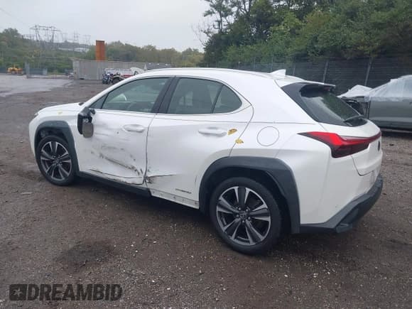 ✅ 2020 Lexus UX 250h • VIN: JTHP9JBH4L2025147 • Lot: 43436421. Listed on IAAI with 90,527 mi. Free auction sales archive from the USA and detailed vehicle history report at DreamBid. Image 3.