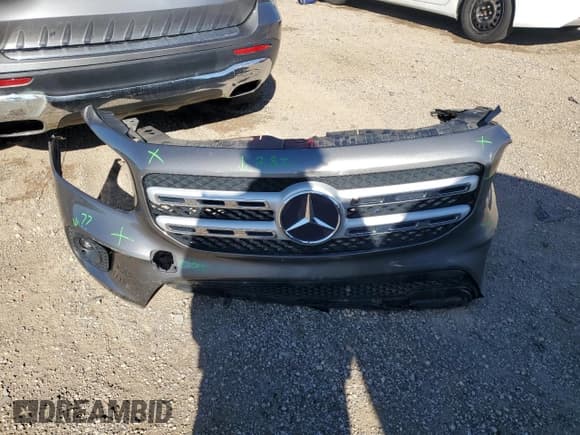 ✅ 2020 Mercedes-Benz GLB 250 • VIN: WDC4M4HB0LW006363 • Lot: 86834005. Listed on Copart with 63,233 mi. Free auction sales archive from the USA and detailed vehicle history report at DreamBid. Image 12.