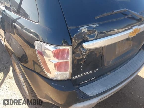 ✅ 2005 Chevrolet Equinox LT • VIN: 2CNDL63F056207946 • Лот: 41391681. Опубликован ранее на IAAI с пробегом 273 441 миль. Бесплатный доступ к архиву аукционных продаж из США и подробный отчёт об истории автомобиля на DreamBid. Изображение 12.