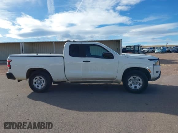 ✅ 2024 Nissan Frontier S • VIN: 1N6ED1CL1RN652080 • Lot: 43739958. Listed on IAAI with 14,055 mi. Free auction sales archive from the USA and detailed vehicle history report at DreamBid. Image 14.