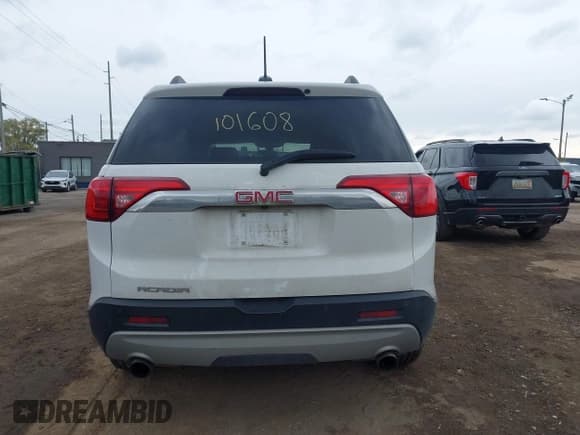 ✅ 2018 GMC Acadia SLE • VIN: 1GKKNLLS3JZ101608 • Лот: 43585939. Опубликован ранее на IAAI с пробегом 138 077 миль. Бесплатный доступ к архиву аукционных продаж из США и подробный отчёт об истории автомобиля на DreamBid. Изображение 17.