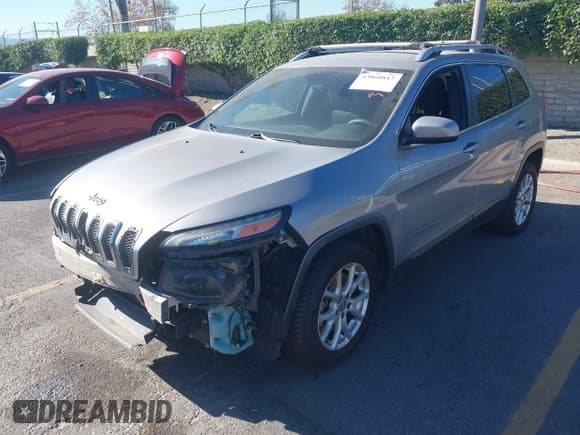 ✅ 2014 Jeep Cherokee Latitude • VIN: 1C4PJLCB2EW265534 • Лот: 43860817. Опубликован ранее на IAAI с пробегом 200 349 миль. Бесплатный доступ к архиву аукционных продаж из США и подробный отчёт об истории автомобиля на DreamBid. Изображение 18.