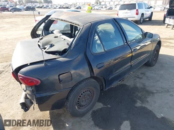 ✅ 2004 Chevrolet Cavalier • VIN: 1G1JC52FX47128620 • Лот: 42348500. Опубликован ранее на IAAI с пробегом 123 110 миль. Бесплатный доступ к архиву аукционных продаж из США и подробный отчёт об истории автомобиля на DreamBid. Изображение 4.