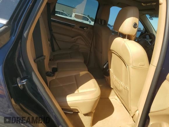 ✅ 2014 Porsche Cayenne • VIN: WP1AA2A26ELA04183 • Лот: 82727605. Опубликован ранее на Copart с пробегом 116 227 миль. Бесплатный доступ к архиву аукционных продаж из США и подробный отчёт об истории автомобиля на DreamBid. Изображение 11.