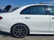 ✅ 2022 Mercedes-Benz E 350 • VIN: W1KZF8DB6NB066179 • Лот: 43292149. Опубликован ранее на IAAI с пробегом 28 028 миль. Бесплатный доступ к архиву аукционных продаж из США и подробный отчёт об истории автомобиля на DreamBid. Изображение 20.