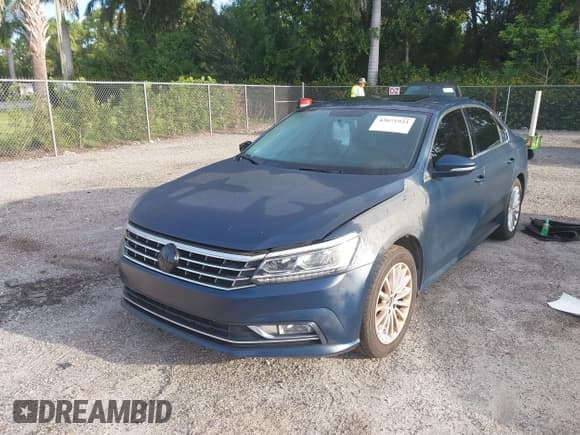 ✅ 2018 Volkswagen Passat SE • VIN: 1VWBA7A3XJC011916 • Lot: 43071923. Listed on IAAI with Not provided. Free auction sales archive from the USA and detailed vehicle history report at DreamBid. Image 6.