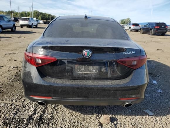 ✅ 2020 Alfa Romeo Giulia Ti Sport • VIN: ZARFANBN7L7625834 • Лот: 84615745. Опубликован ранее на Copart с пробегом 48 732 миль. Бесплатный доступ к архиву аукционных продаж из США и подробный отчёт об истории автомобиля на DreamBid. Изображение 6.