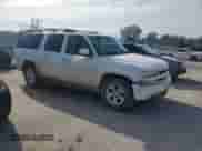 2002 Chevrolet Suburban Z71 с VIN 3GNFK16Z12G270537, выставлен на аукционе Copart как лот 69942434 с пробегом 230 581 миль миль и Списание • Salvage title. История ставок и продаж доступна на DreamBid. Изображение 4.