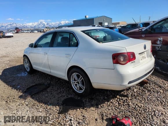 ✅ 2005 Volkswagen Jetta • VIN: 3VWRT71K65M633255 • Lot: 50068435. Listed on Copart with Not provided. Free auction sales archive from the USA and detailed vehicle history report at DreamBid. Image 2.