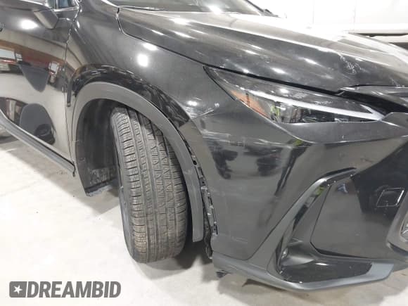 ✅ 2024 Lexus NX 350 Premium • VIN: 2T2GGCEZ1RC051752 • Lot: 43592978. Listed on IAAI with 44,145 mi. Free auction sales archive from the USA and detailed vehicle history report at DreamBid. Image 18.