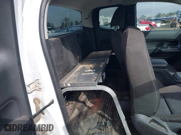 ✅ 2022 Chevrolet Colorado 4WD LT • VIN: 1GCHTCEA2N1142185 • Лот: 43463532. Опубликован ранее на IAAI с пробегом 70 320 миль. Бесплатный доступ к архиву аукционных продаж из США и подробный отчёт об истории автомобиля на DreamBid. Изображение 8.