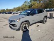 ✅ 2022 Jeep Compass Limited • VIN: 3C4NJDCB3NT105262 • Lot: 82338745. Wystawiony na Copart z przebiegiem 32 577 mil. Bezpłatny archiwum sprzedaży aukcyjnych z USA i szczegółowy raport historii pojazdu na DreamBid. Zdjęcie 1.