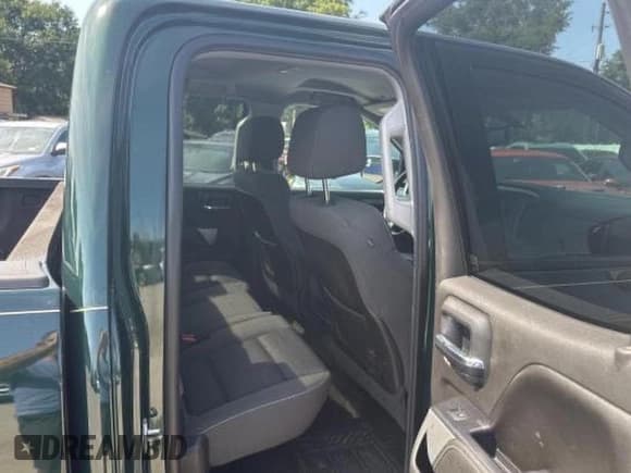 ✅ 2015 Chevrolet Silverado 1500 LT • VIN: 1GCRCREC7FZ233545 • Лот: 70768165. Опубликован ранее на Copart с пробегом 112 501 миль. Бесплатный доступ к архиву аукционных продаж из США и подробный отчёт об истории автомобиля на DreamBid. Изображение 6.