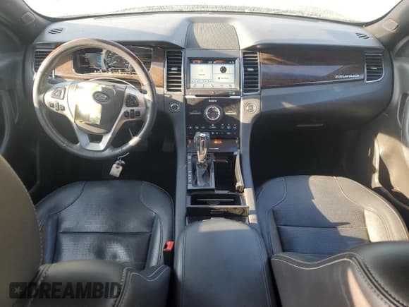 ✅ 2018 Ford Taurus Limited • VIN: 1FAHP2F80JG134934 • Lot: 80687425. Listed on Copart with 141,497 mi. Free auction sales archive from the USA and detailed vehicle history report at DreamBid. Image 8.