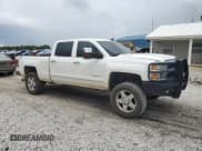 ✅ 2015 Chevrolet Silverado 2500HD LTZ • VIN: 1GC1KWE84FF587907 • Lot: 63983895. Listed on Copart with 264,543 mi. Free auction sales archive from the USA and detailed vehicle history report at DreamBid. Image 4.