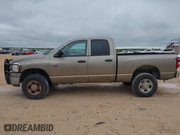 ✅ 2009 Dodge 2500 SLT • VIN: 3D7KS28T19G551727 • Лот: 42206638. Опубликован ранее на IAAI с пробегом 237 005 миль. Бесплатный доступ к архиву аукционных продаж из США и подробный отчёт об истории автомобиля на DreamBid. Изображение 14.