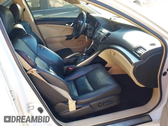 ✅ 2014 Acura TSX • VIN: JH4CU2F44EC005486 • Lot: 43610445. Listed on IAAI with 87,371 mi. Free auction sales archive from the USA and detailed vehicle history report at DreamBid. Image 5.