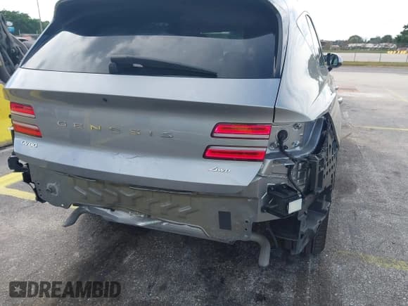 ✅ 2025 Genesis GV80 Standard • VIN: KMUHFESBXSU236256 • Lot: 43631137. Listed on IAAI with 29,326 mi. Free auction sales archive from the USA and detailed vehicle history report at DreamBid. Image 18.