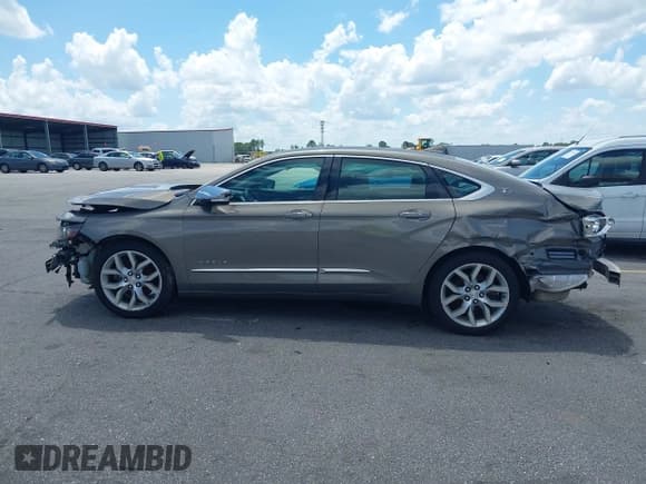 ✅ 2017 Chevrolet Impala Premier • VIN: 1G1145S32HU167177 • Lot: 42729786. Listed on IAAI with 176,142 mi. Free auction sales archive from the USA and detailed vehicle history report at DreamBid. Image 15.
