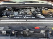 ✅ 2008 Ford F-450 XL • VIN: 1FTXW43RX8EB41882 • Lot: 50468295. Wystawiony na Copart z przebiegiem 78 572 mil. Bezpłatny archiwum sprzedaży aukcyjnych z USA i szczegółowy raport historii pojazdu na DreamBid. Zdjęcie 7.