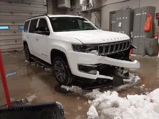 ✅ 2024 Jeep Wagoneer Series II • VIN: 1C4SJVBP3RS172571 • Lot: 43922807. Listed on IAAI with 50,317 mi. Free auction sales archive from the USA and detailed vehicle history report at DreamBid. Image 1.