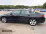 2018 Chevrolet Malibu LT с VIN 1G1ZD5ST7JF188099, выставлен на аукционе IAAI как лот 43335471 с пробегом 7 705 миль миль и . История ставок и продаж доступна на DreamBid. Изображение 13.