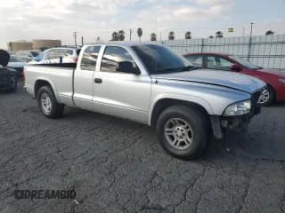 ✅ 2004 Dodge Dakota SLT • VIN: 1D7GL42N94S576921 • Lot: 89334585. Wystawiony na Copart z przebiegiem 175 085 mil. Bezpłatny archiwum sprzedaży aukcyjnych z USA i szczegółowy raport historii pojazdu na DreamBid. Zdjęcie 4.