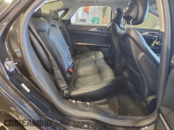 ✅ 2015 Lincoln MKZ • VIN: 3LN6L2JK7FR627747 • Lot: 94941965. Wystawiony na Copart z przebiegiem 108 921 mil. Bezpłatny archiwum sprzedaży aukcyjnych z USA i szczegółowy raport historii pojazdu na DreamBid. Zdjęcie 10.