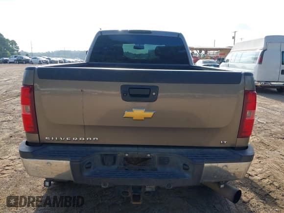 ✅ 2014 Chevrolet Silverado 2500HD LT • VIN: 1GC1KXC86EF125193 • Lot: 42725344. Listed on IAAI with 154,794 mi. Free auction sales archive from the USA and detailed vehicle history report at DreamBid. Image 16.