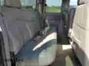 2002 Chevrolet Silverado 2500HD LS с VIN 1GCHK29U52Z264439, выставлен на аукционе Copart как лот 86616125 с пробегом 244 728 миль миль и Списание • Salvage title. История ставок и продаж доступна на DreamBid. Изображение 10.